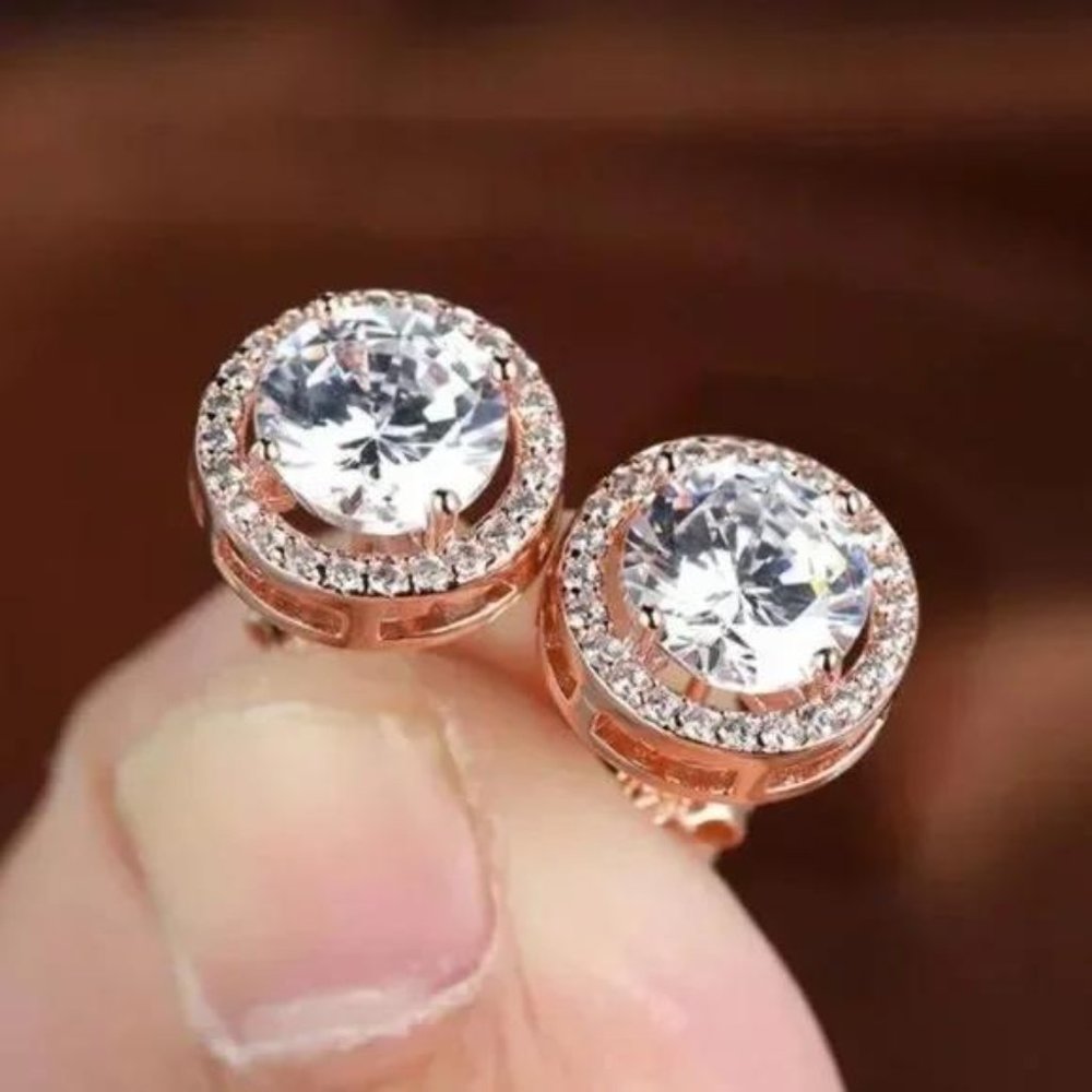 NEW DIAMOND ROSE GOLD EARRINGS, BEAUTIFUL EARRINGS, CUTE EARRINGS. - Picture 3 of 3